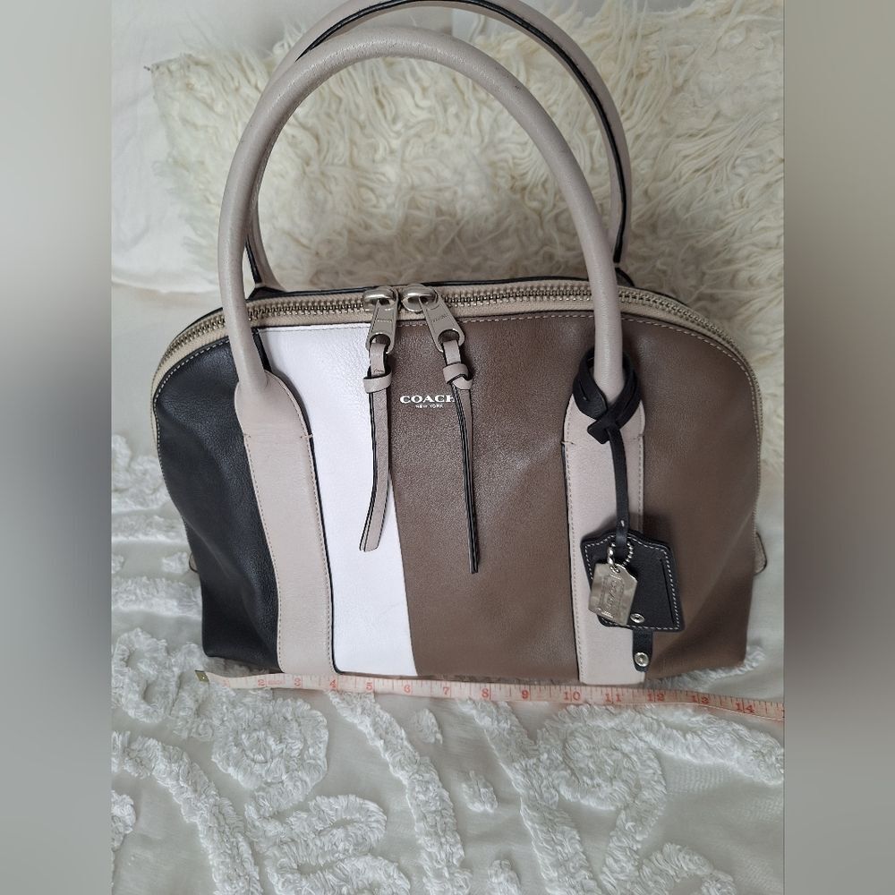 Coach Color Block Black, White, Brown, Leather Purse, Bowling Bag - Picture 11 of 16